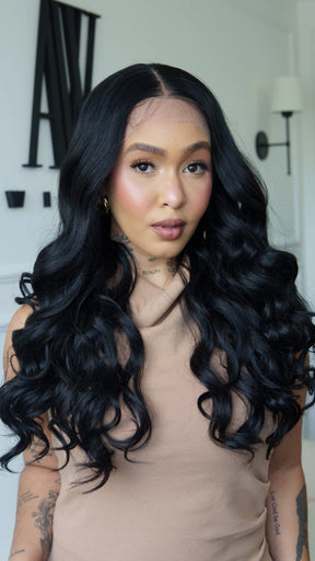 Lace Front Amanda Preta 13x4