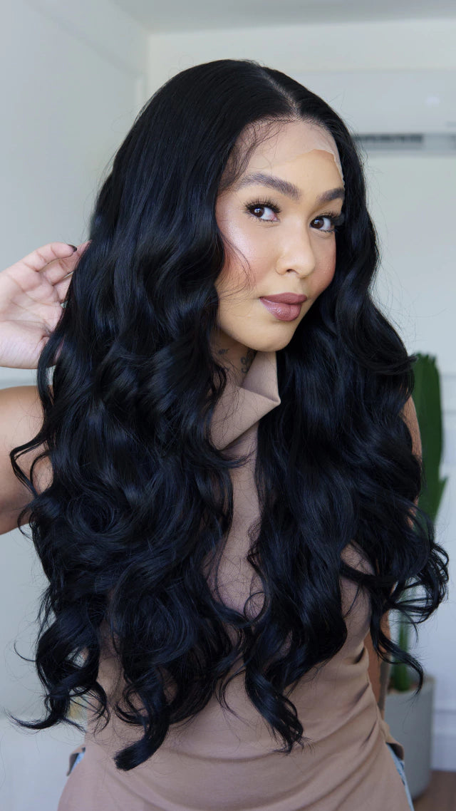 Lace Front Elana Preta 13x6