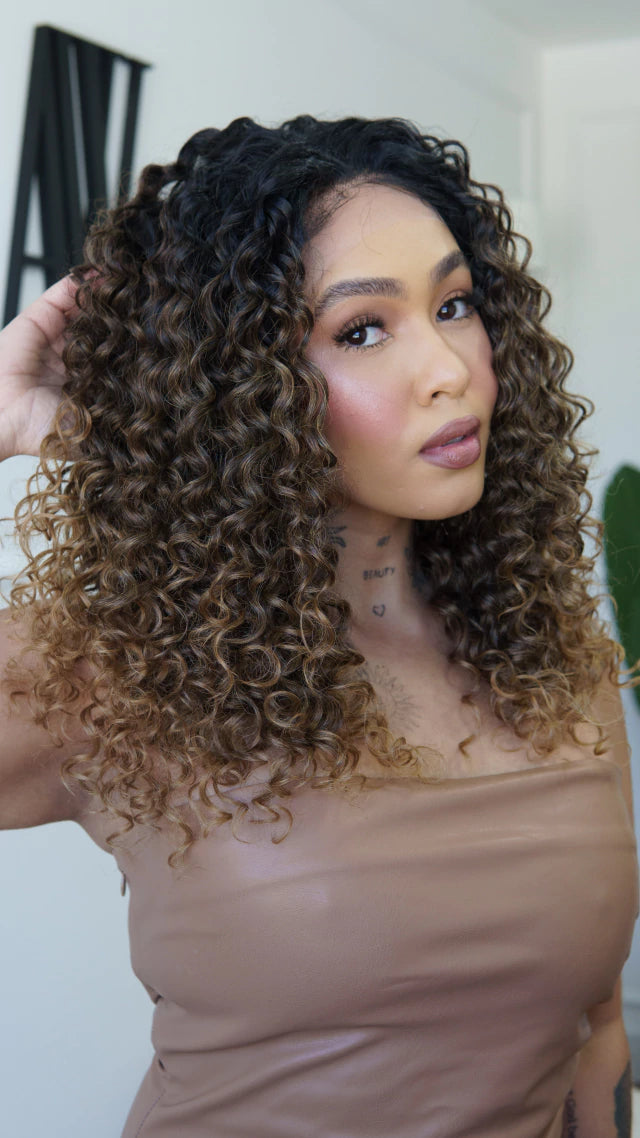 Lace Front Elsa Iluminada 13x4