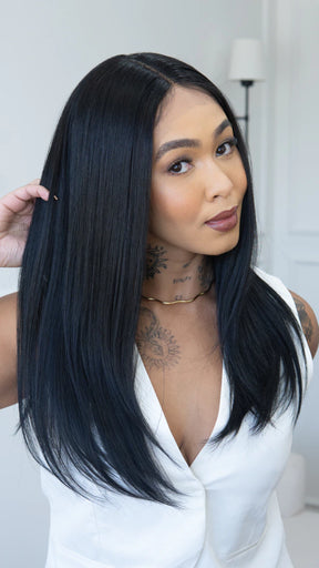 Lace Front Júlia Preta Lisa