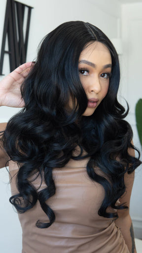 Lace Front Angelina Preta