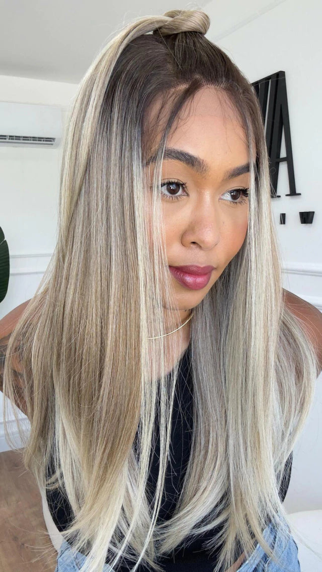 Lace Front Júlia Loira 13x4