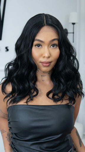 Lace Front Zoe Preta