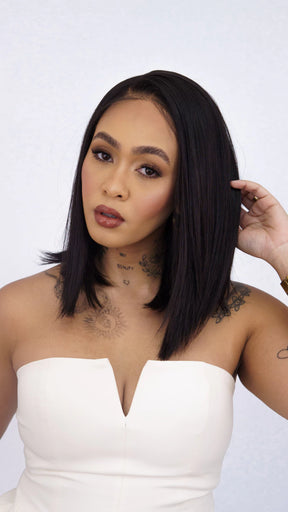 Lace Front Roberta Curta Castanho Escuro 13x6