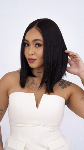 Lace Front Roberta Curta Castanho Escuro 13x6