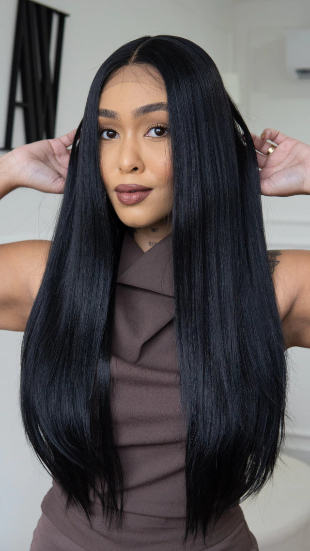 Lace Front Mariane Preta