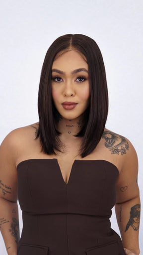 Lace Front Roberta Curta Iluminada 13x6