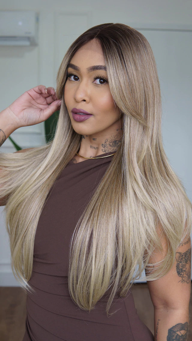 Lace Front Sabrina Loira