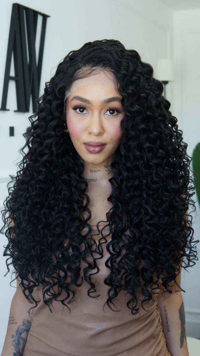 Lace Front Soraya Castanho Escuro 13x4